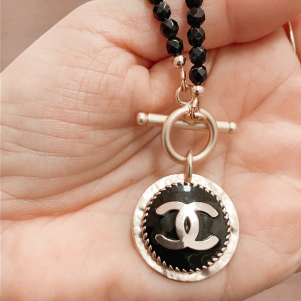 CHANEL necklace